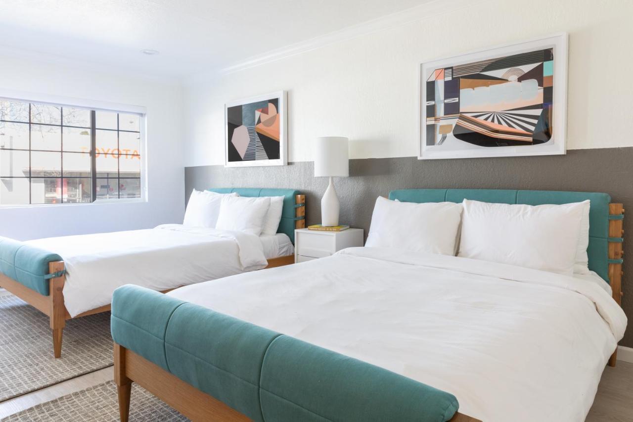 Signature Inn Оакланд Экстерьер фото
